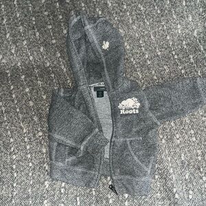 Baby roots sweater